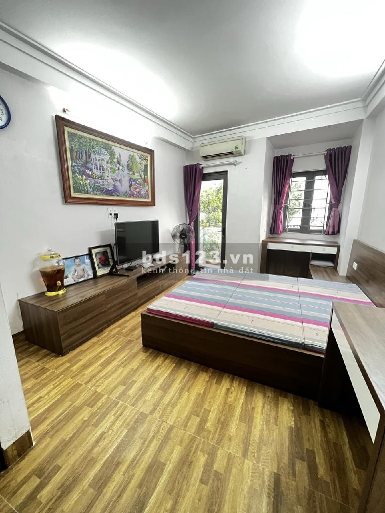 Bán nhà Phú Mỹ, Mỹ Đình Full nội thất. Dt 32m2 5T, 4pn, 4wc,10m ra oto. Giá 5,2 tỷ