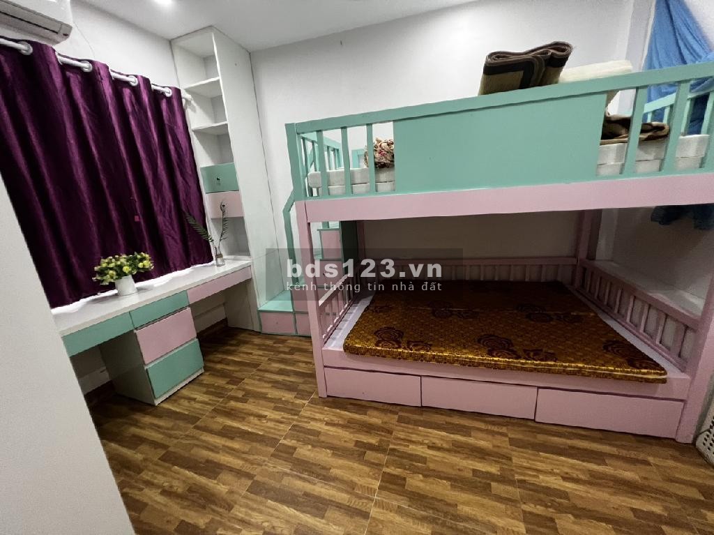 Bán nhà Phú Mỹ, Mỹ Đình Full nội thất. Dt 32m2 5T, 4pn, 4wc,10m ra oto. Giá 5,2 tỷ