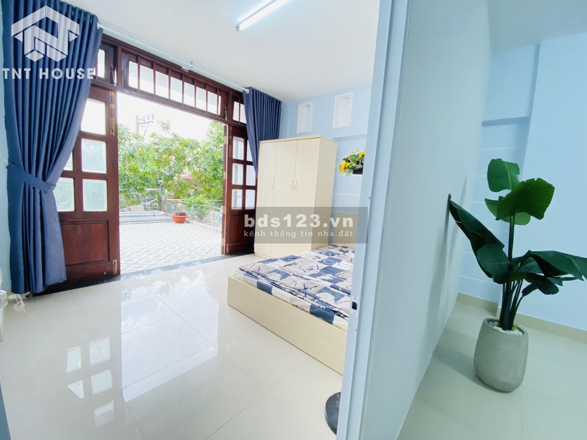 Cho thuê căn hộ studio full nội thất có ban công ở Tân Phú