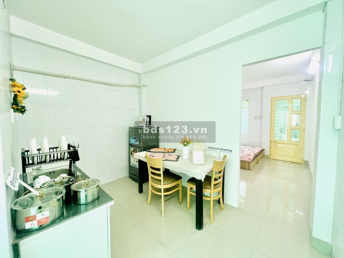 Chính chủ cho thuê CHDV FULL nội thất giá rẻ gần Etown Cộng Hòa Tân Bình