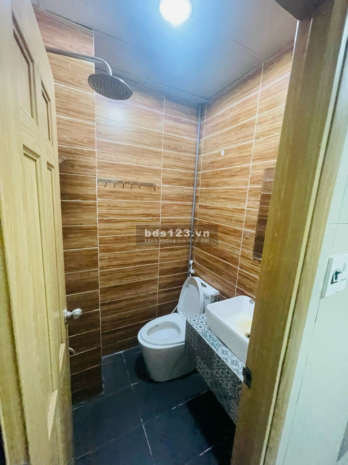Phòng cho thuê giá rẻ FULL nội thất giá rẻ gần ĐH Văn Hiến