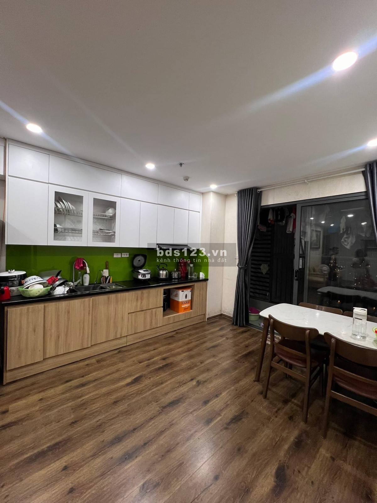 Cho Thuê Chung Cư Carillon 5 2PN, 2WC 12tr/tháng 75m2. Nội thất đầy đủ