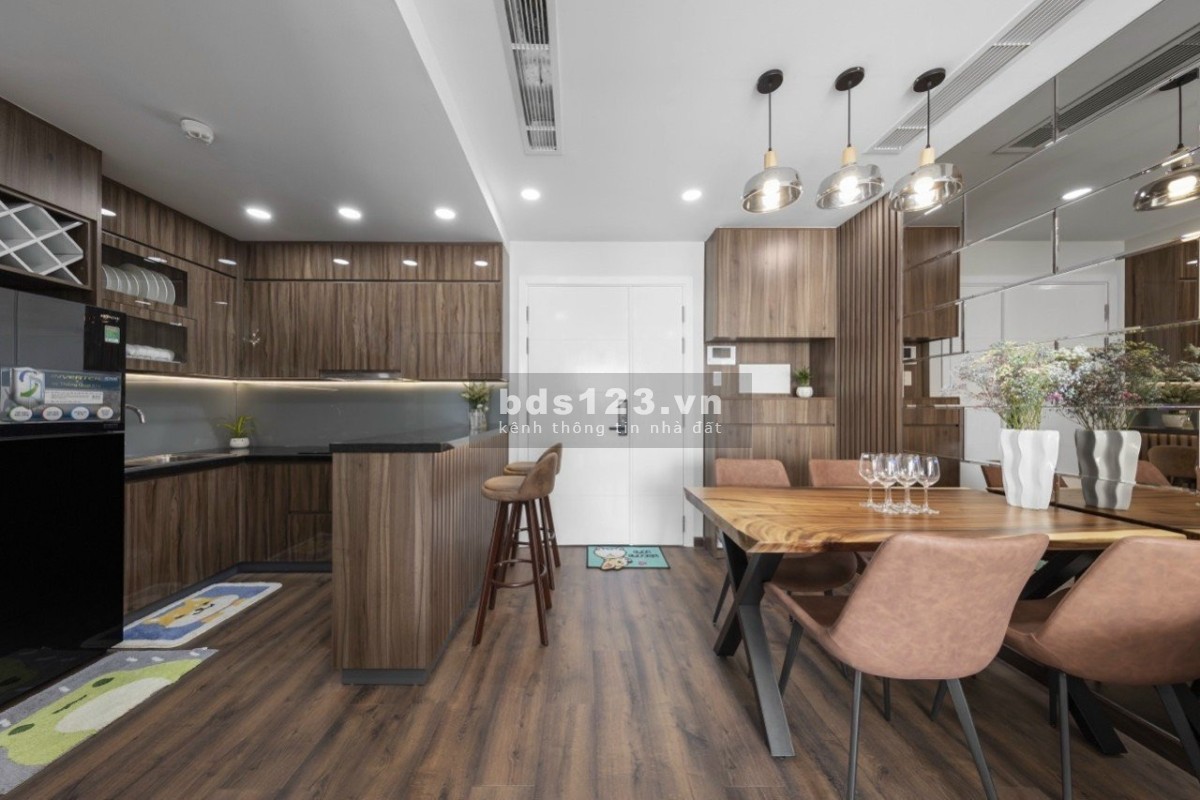 Bán căn hộ chung cư Terra Royal, Lý Chính Thắng,Quận 3: 79m2, 3p ngủ, NTCC, 7.9 tỷ