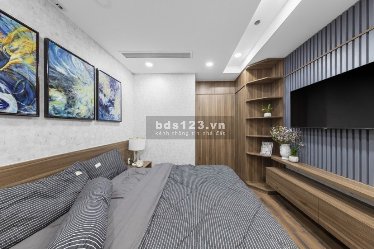 Bán căn hộ chung cư Terra Royal, Lý Chính Thắng,Quận 3: 79m2, 3p ngủ, NTCC, 7.9 tỷ
