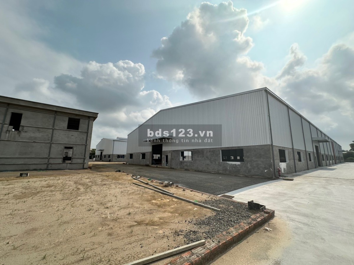 Chính chủ cho thuê kho xưởng 20.000m2 tại Cẩm Giàng, Hải Dương. Liên hệ chính chủ Mr Tân 0968.521981