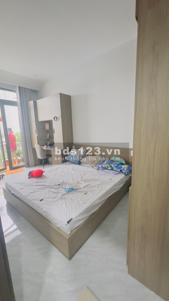 Bán nhà - Nhà Đẹp - 2 Tầng - Tặng Nội Thất - TT Thủ Đức, Đặng Văn Bi - Giá 5.05 Tỷ