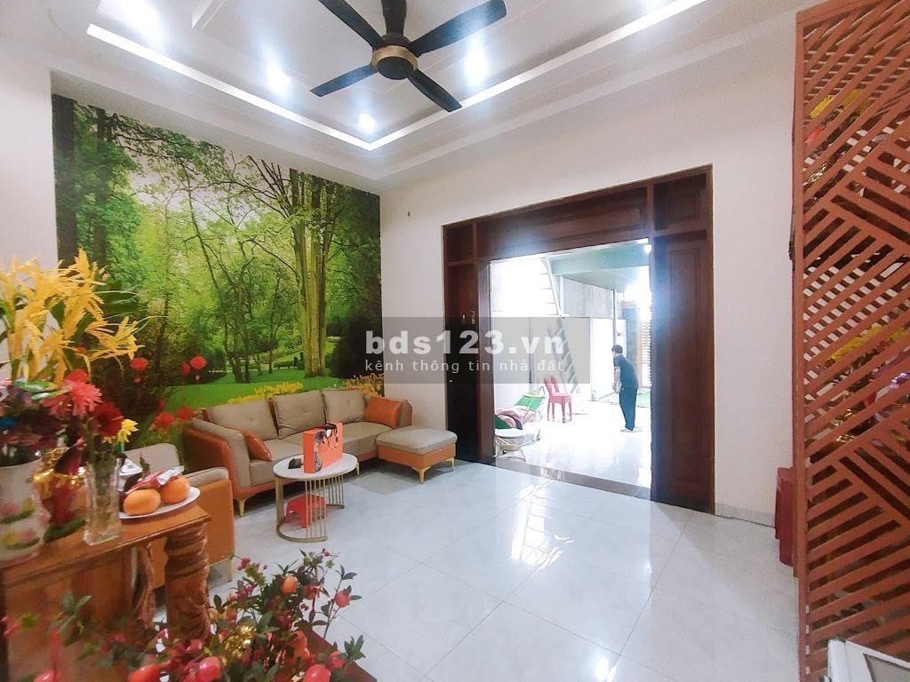 Gấp Bán Nhà Phường Linh Xuân Thủ Đức 100m2 giá 6 tỷ xuống 5 TL thêm