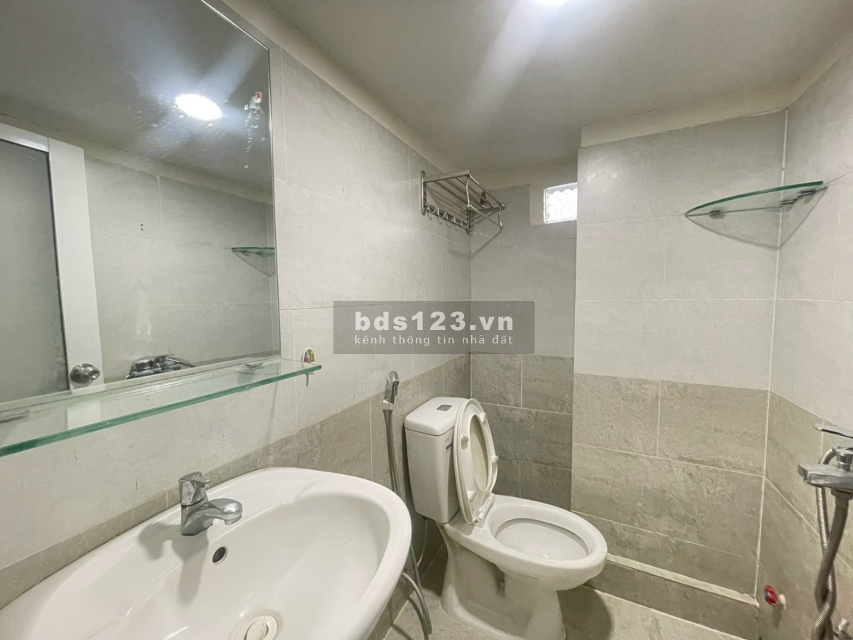 Phòng Có Gác Cửa Sổ Thoáng Mát Full Nội Thất Mới 100% Ngay ETOWN Cộng Hòa