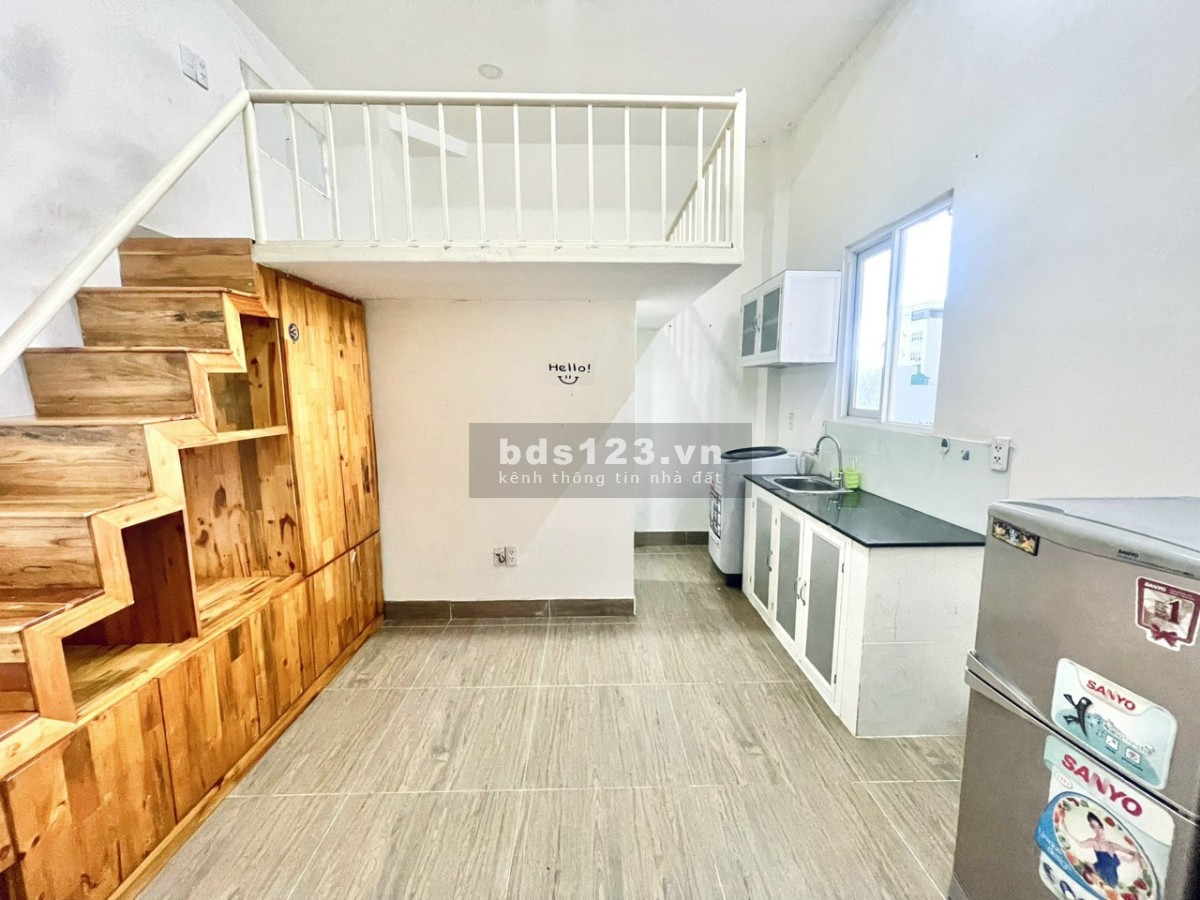 Phòng Có Gác Cửa Sổ Thoáng Mát Full Nội Thất Mới 100% Ngay ETOWN Cộng Hòa