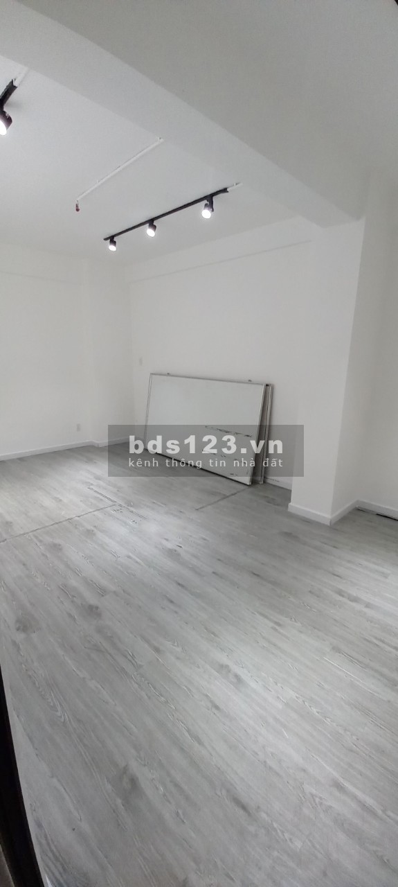 Shophouse Hoàng Diệu Q4 CC H1 50M2 chỉ 15 triệu