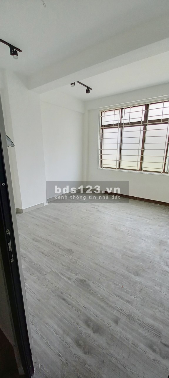 Shophouse Hoàng Diệu Q4 CC H1 50M2 chỉ 15 triệu