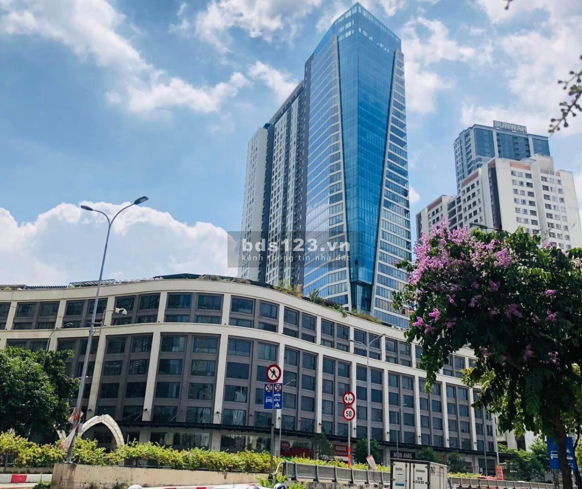 Chính chủ cho thuê sàn ngay Sài Gòn Pearl. 145m2. Chỉ 68tr/th. Khu sang trọng, kinh doanh đa ngành