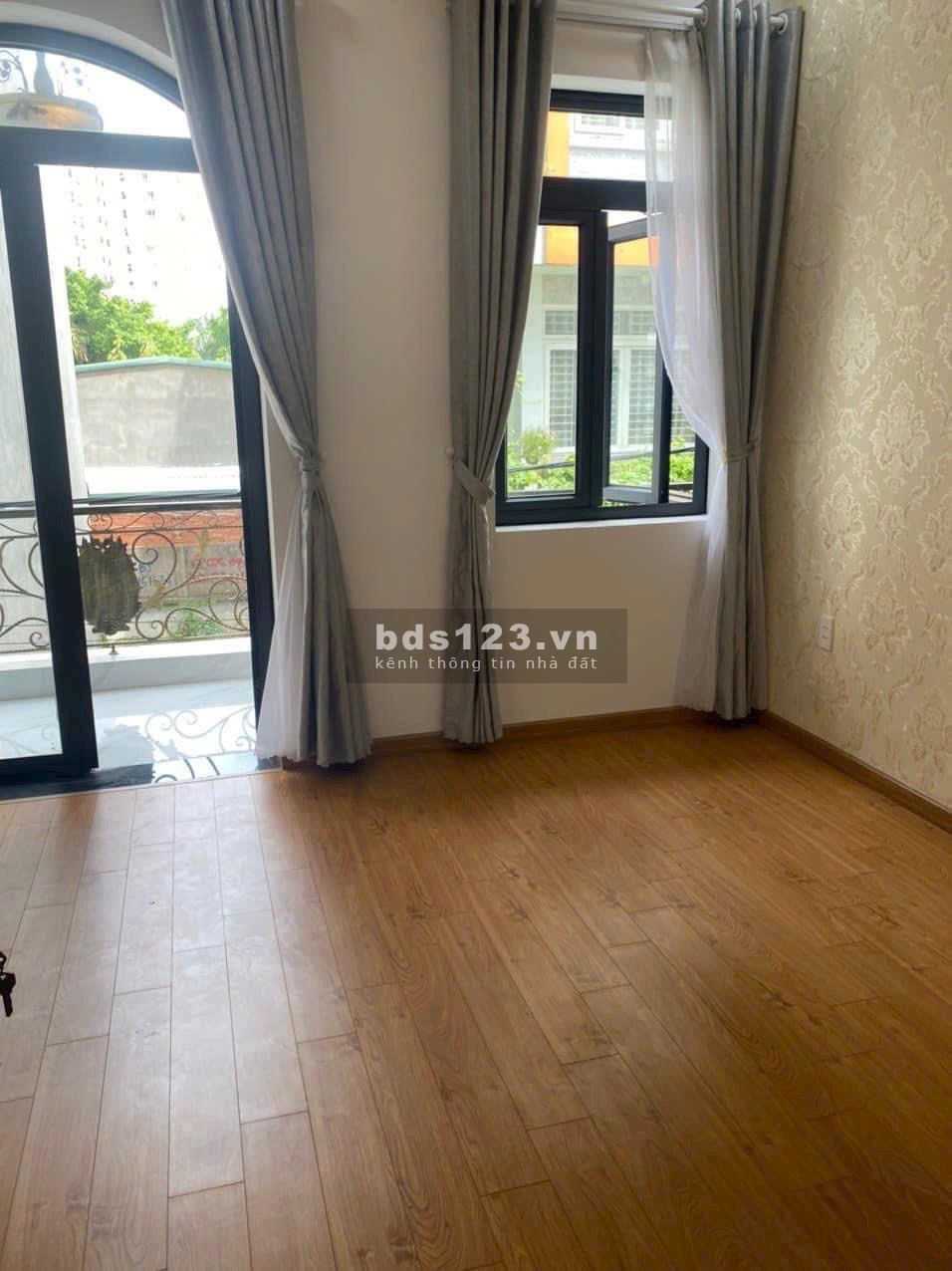 Nhà siêu đẹp, 1T2L 4PN 3WC, nội thất cơ bán. Hẻm ô tô thoáng mát ngay Linh Đông
