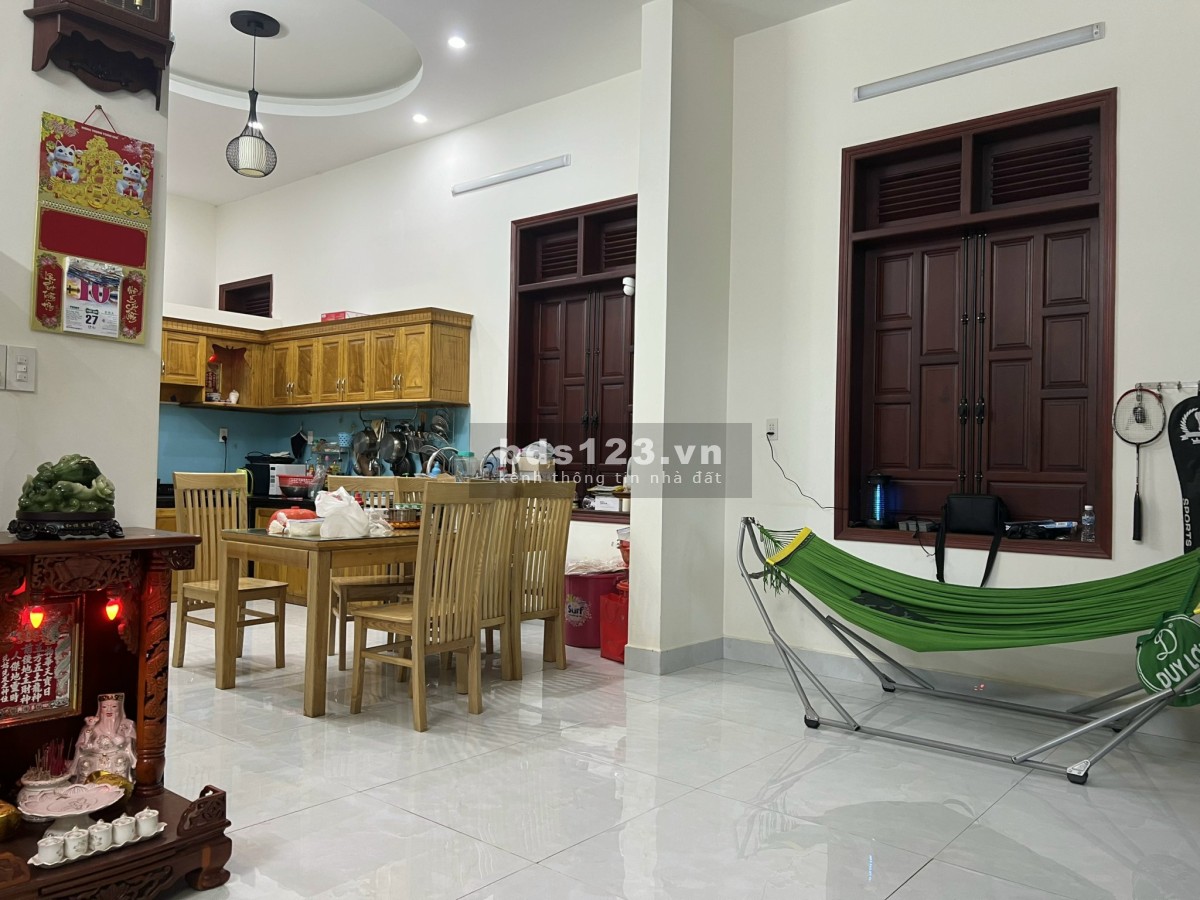 Cần bán gấp nhà mặt tiền Trần Nhật Duật P2 Tp. Bảo Lộc