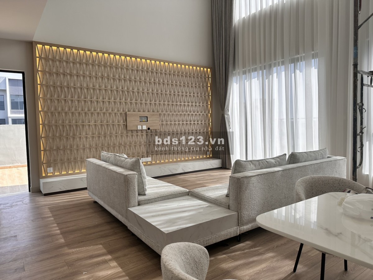 Ms Hiền- 0334237251, cho thuê căn duplex 3PN duy nhất dự án giá chỉ 73 triệu/tháng, giá thương lượng