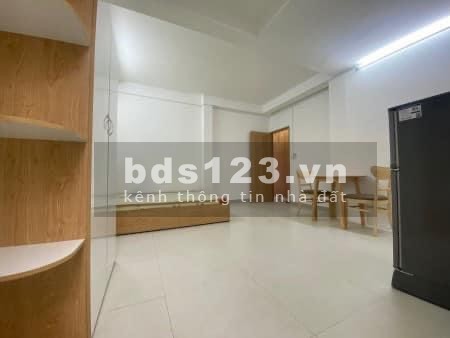 Bán nhà 3 tầng đường Hoàng Diệu 2 Quận Thủ Đức DT 125m2 chỉ 10,49 tỷ