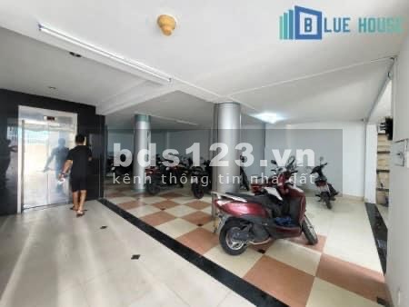 Bán nhà 3 tầng đường Hoàng Diệu 2 Quận Thủ Đức DT 125m2 chỉ 10,49 tỷ