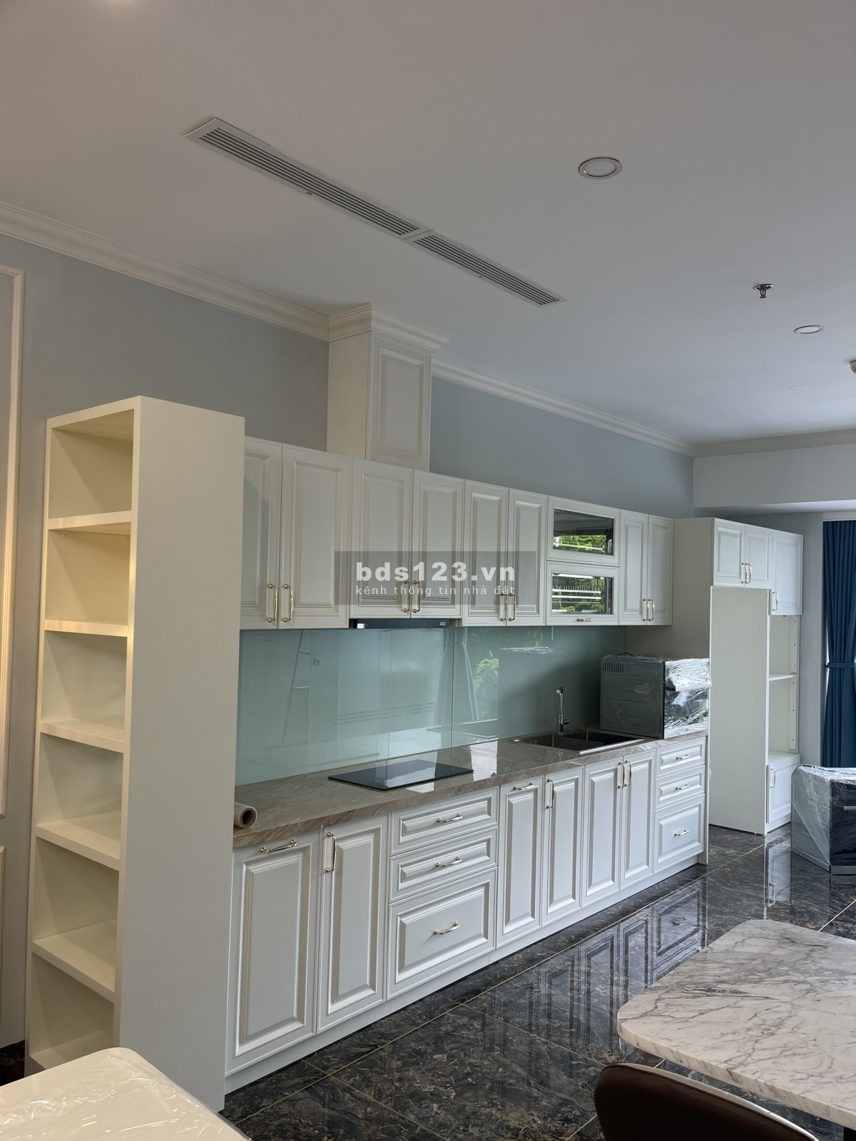 Cho thuê 2PN Sarica 120m2 - Nội thất cao cấp như hình