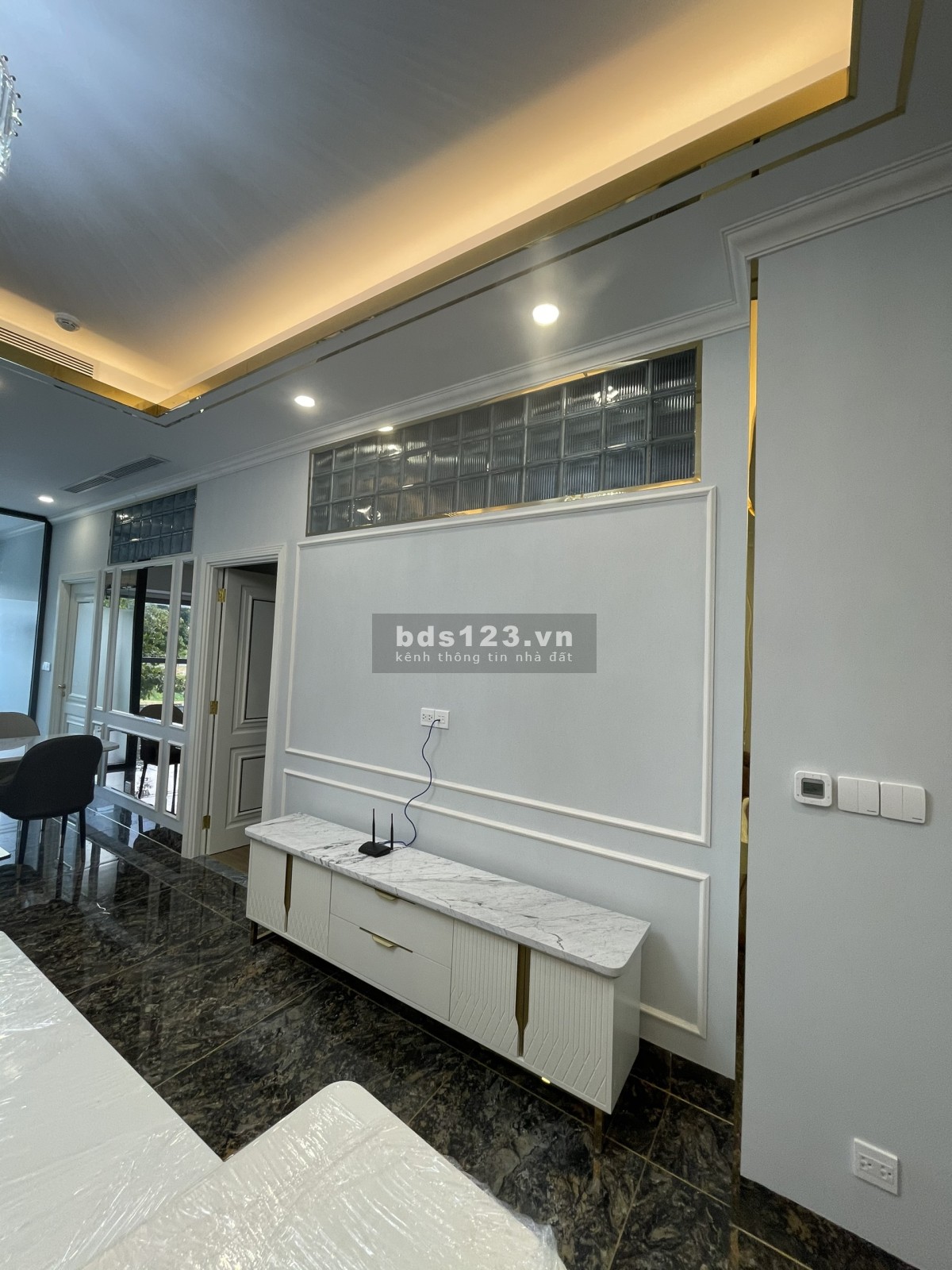 Cho thuê 2PN Sarica 120m2 - Nội thất cao cấp như hình