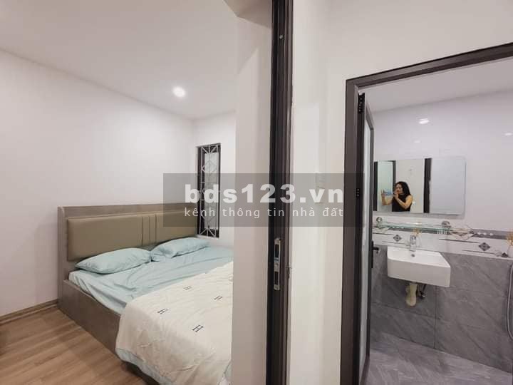 Bán Căn Hộ Phố Vũ Trọng Phụng, Thanh Xuân 55m, giá 2.45 tỷ.