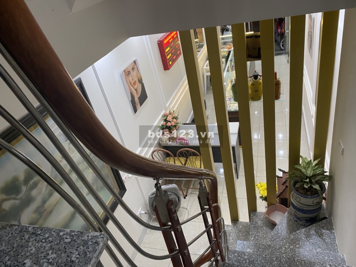 Tôi chủ nhà trực tiếp bán nhà mặt phố kinh doanh các thể loại