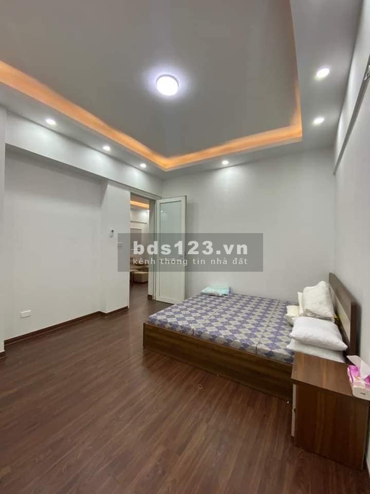 Bán Căn Chung Cư Đền Lừ, Hoàng Mai 51m, giá 2.55 tỷ.