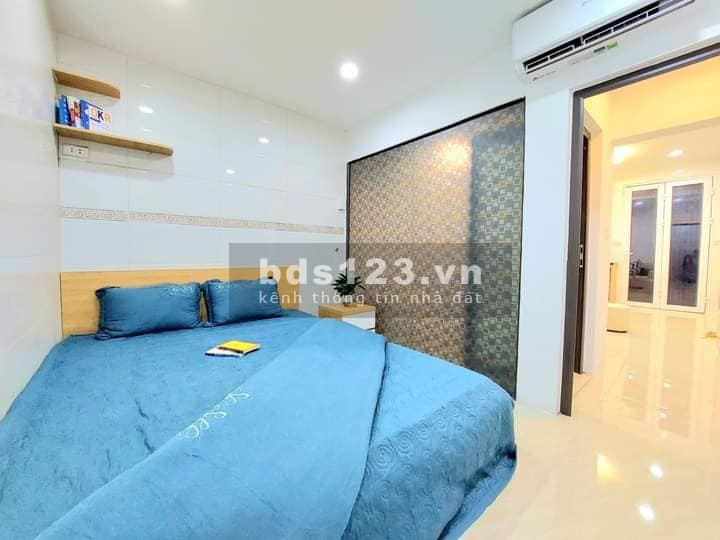 Bán Căn Hộ Phố 8 - 3, Hai Bà Trưng 35m, tầng 1, giá 1.82 tỷ.