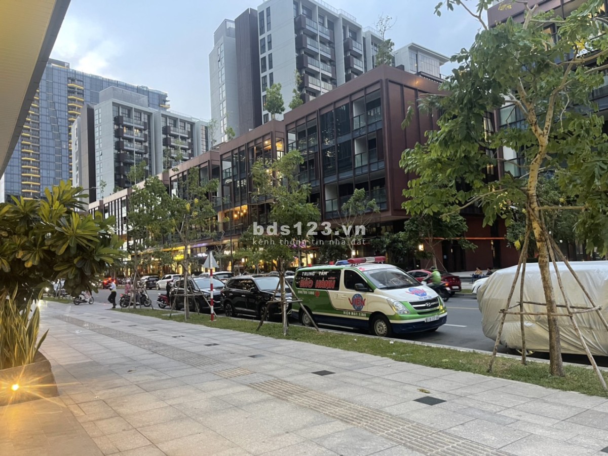 Cho thuê tầng trệt shophouse - The Crest - Metropole - Khu đô thị tài chính Thủ Thiêm. LH 0703005545