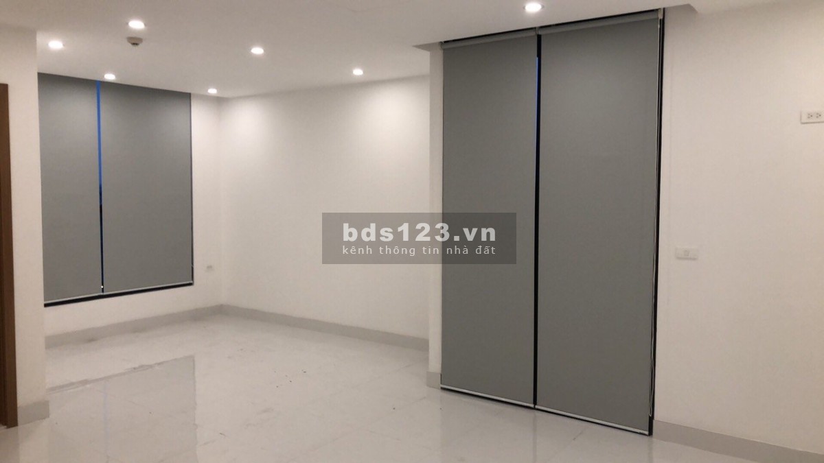 Cho thuê văn phòng 54m2 tòa hạng A tại KĐT Vinhomes Green Bay Mễ Trì, Tòa G3, Căn góc