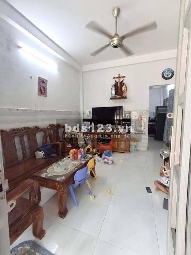 (Thủ Đức) Bán nhà 2tầng, hxh Tam Châu gần bệnh viện TP Thủ Đức, 100m2 (5x20), 4.95 tỷ.