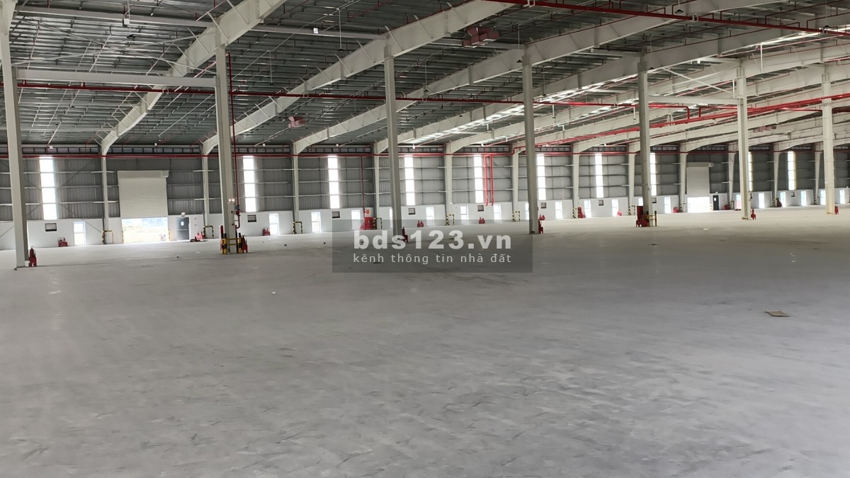Nhà xưởng 3000m, 5000m và 7500m trong KCN Hưng Yên giá 3,5Usd, PCCC tiêu chuẩn - EPE, FDI