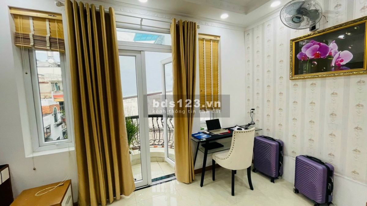Chủ định cư Mỹ bán gấp nhà 80m2 chỉ 3ty125 ngay Đào Duy Anh, P9, Phú Nhuận. Gần công viên Gia Định