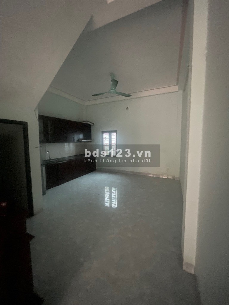 Bán Nhà xóm Nhì, Vân Nội Đông Anh 60m2 , 4.1 tỷ, nhà cực kì đẹp, đường rộng