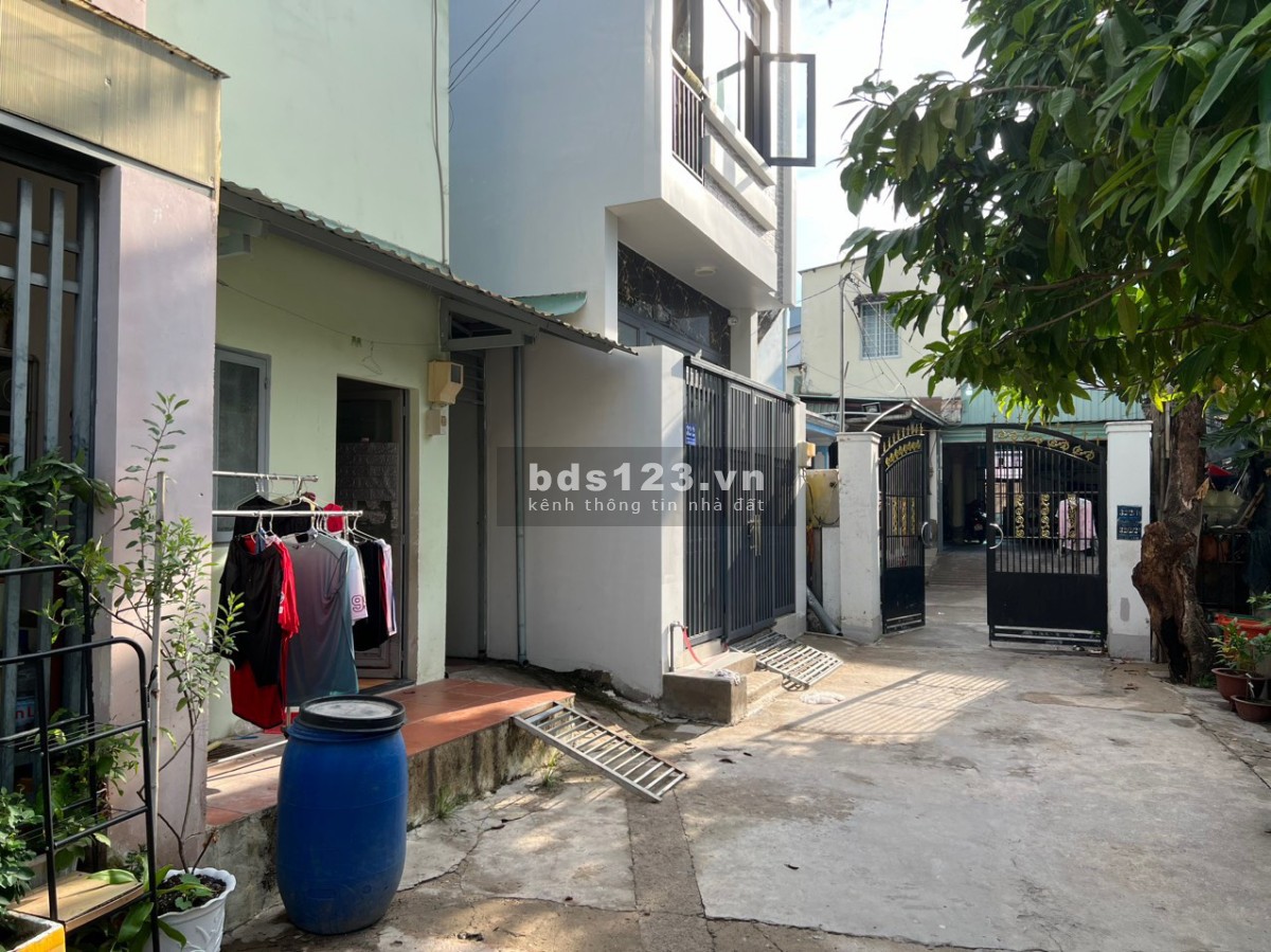 Bán nhà đường Đặng Văn Bi, Trường Thọ, Thủ Đức, 55m2 (4.3m x 12.7m). Giá 4.4 tỷ.