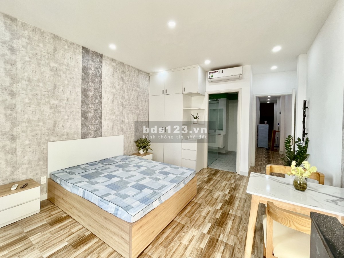 STUDIO Bếp Ngoài Ban Công Siêu Thoáng Gần Ngã Tư Bảy Hiền, Cộng Hoà quận Tân Bình