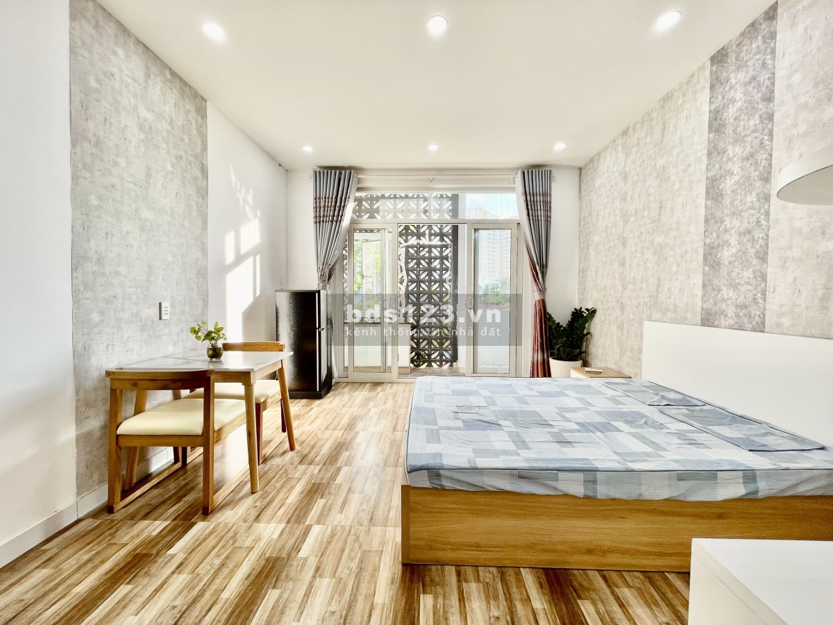 STUDIO Bếp Ngoài Ban Công Siêu Thoáng Gần Ngã Tư Bảy Hiền, Cộng Hoà quận Tân Bình