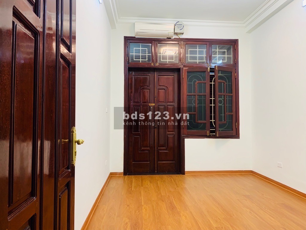 Bán nhà Khương Đình, nhà mới ngõ thông - 44M2 - 6 tỷ 35