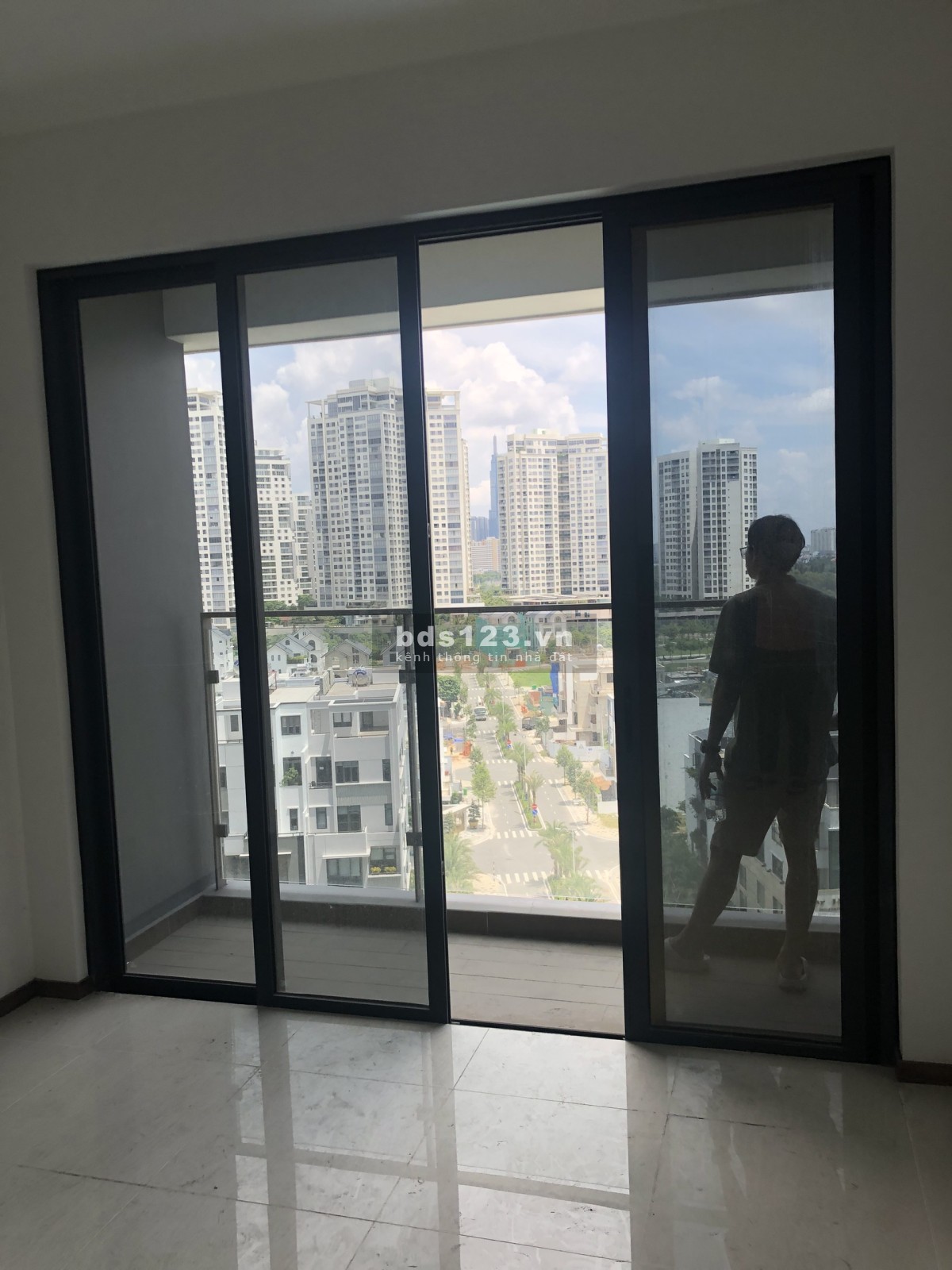 Chính chủ gửi bán căn hộ 2PN One Verandah giá thiện chí 5,6 tỷ nội thất cơ bản 80m2