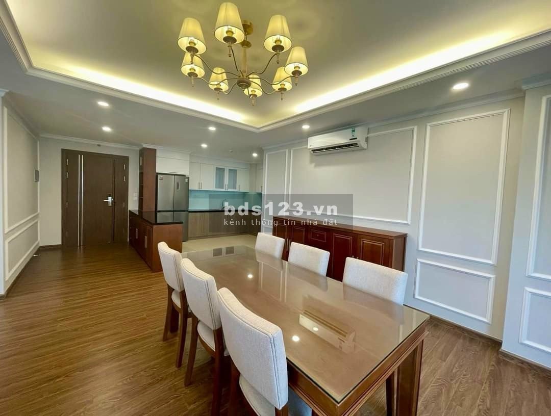 Cho thuê Cc Udic Westlake đường Võ Chí Công. Căn góc 168m 3PN 3VS full đồ view cầu Nhật Tân 38tr/th