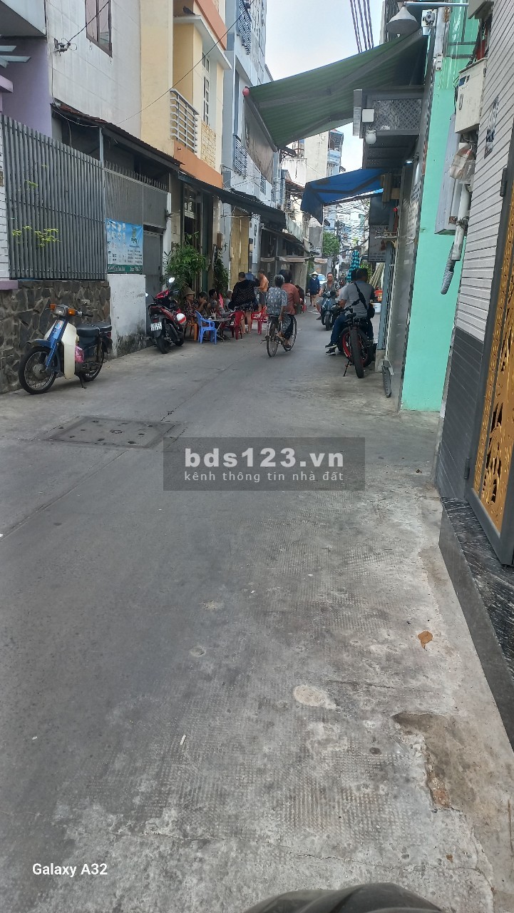 Bán nhà 2MT HXH 6m, Đ. Tôn Thất Thuyết1T 1L, DT 3.5x10 (NH) giá 4.25 tỷ