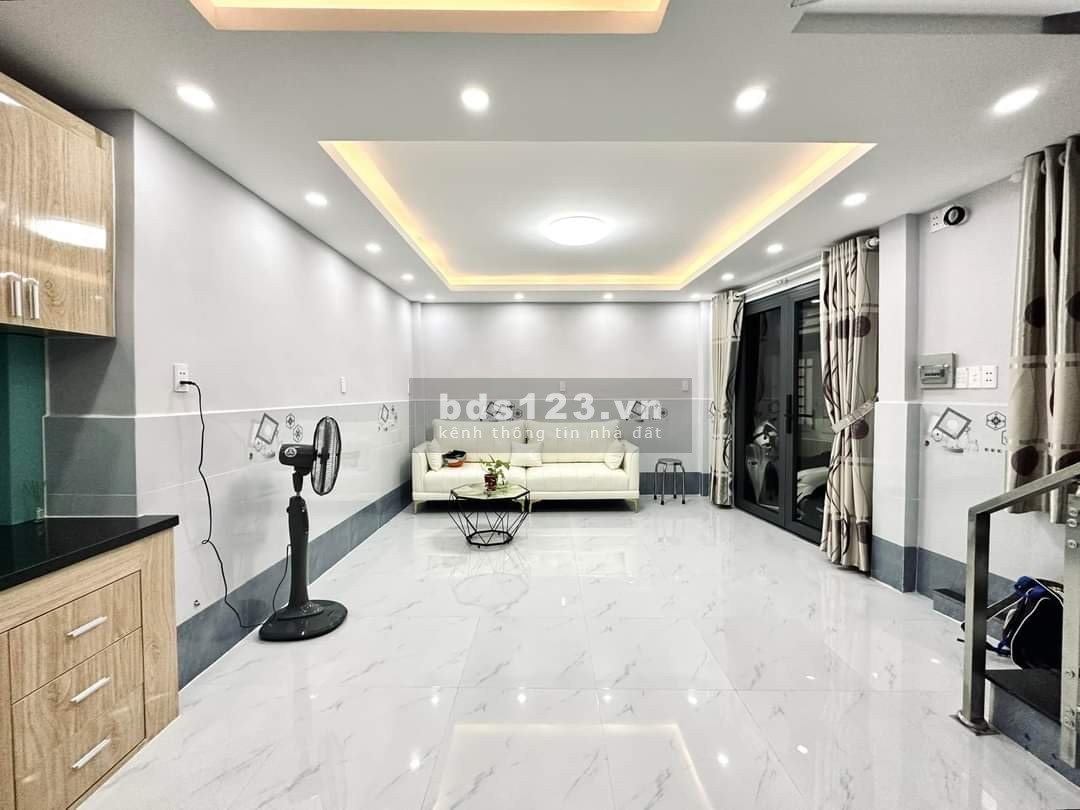 Nhà đẹp full nội thất đường Phan Văn Trị. Ngang 6.6m nở hậu 7.8m. Gía 3.7 tỷ