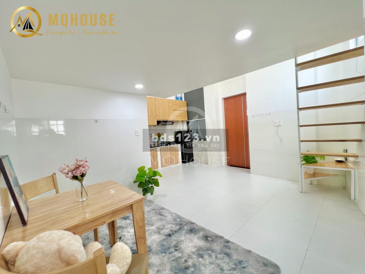 Căn hộ Duplex Cửa Sổ Lớn Đối Diện Gần Ngã tư Bảy Hiền quận Tân Bình