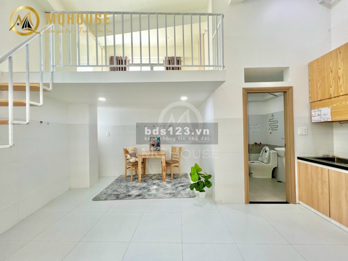 Căn hộ Duplex Cửa Sổ Lớn Đối Diện Gần Ngã tư Bảy Hiền quận Tân Bình