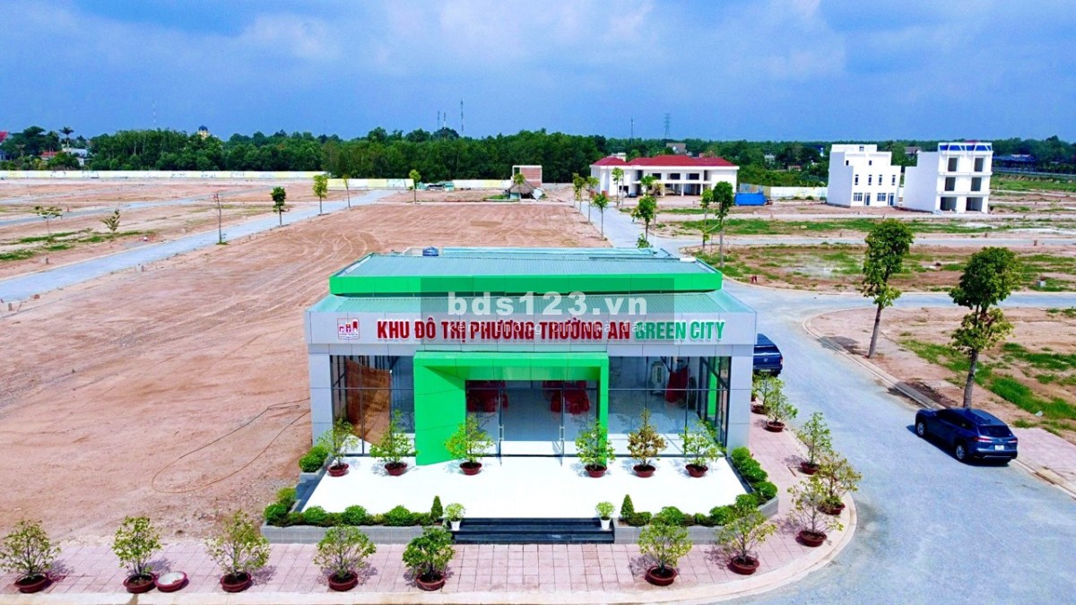 Tài chính 250 triệu có ngay 80m2 đất mặt tiền đường DT741