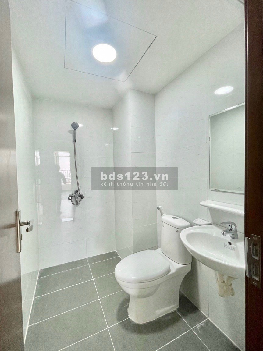 Thuê nhà giá siêu rẻ tại IRIS TOWER chỉ có 3.8tr căn 2PN,TẠI KCN VSIP1 Thuận An Parkview Bình Dương
