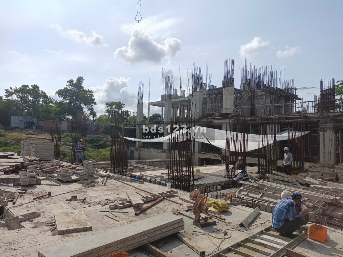 Chuyển nhượng căn hộ 75m2 3PN Dreamhome Riverside Quận 8 giá rẻ!