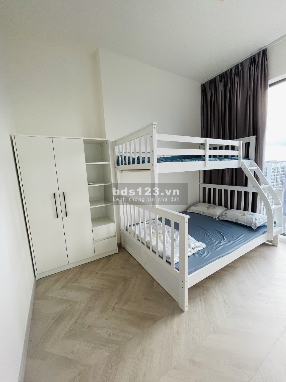 Căn hộ 74m2 Masteri Centrel Point cho thuê giá rẻ