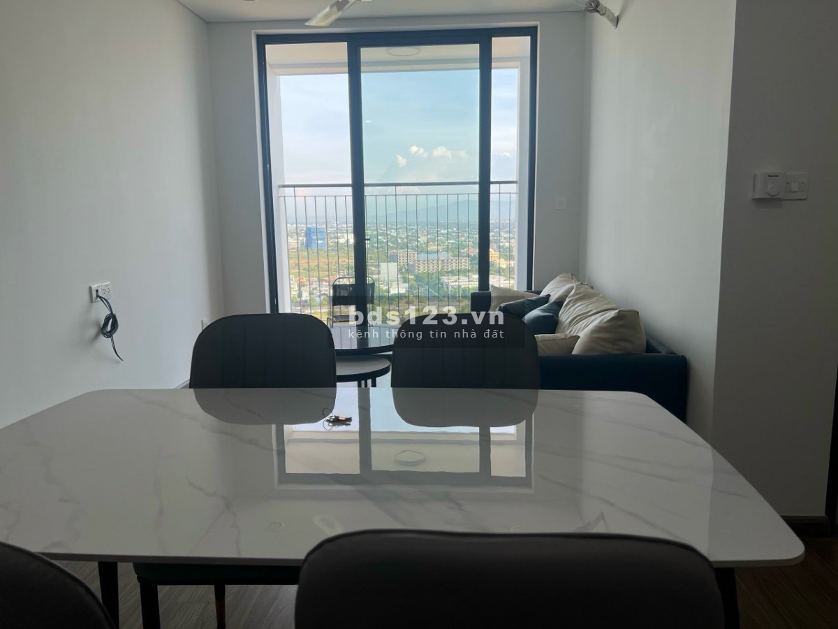 Bán căn hộ FPT Plaza2 full nội thất 68,8m2, 2pn, 2wc giá 1880