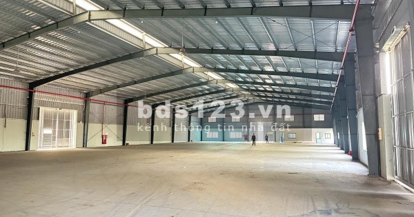 Cho thuê nhà xưởng 1500m tại CCN Mỹ Hào giá 100tr, có PCCC tự động tiêu chuẩn