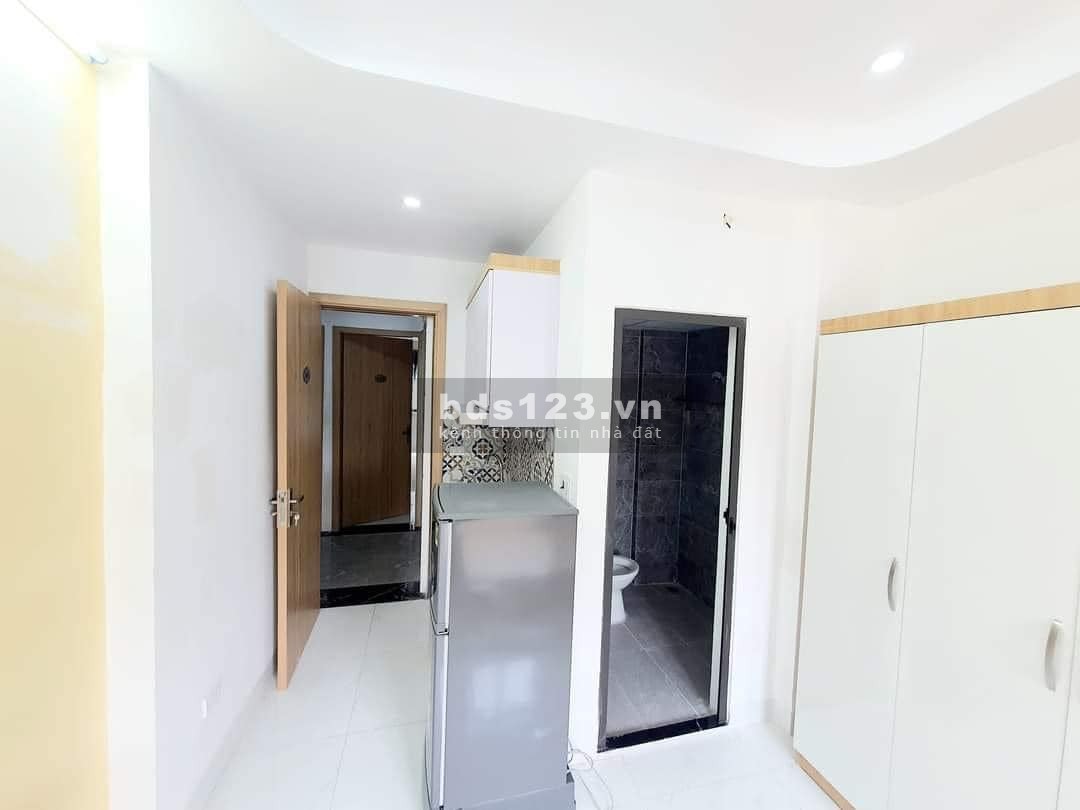 CCMN mới tinh 8 tầng thang máy x 106m2 Thịnh Quang, Đống Đa